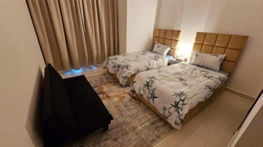 Проживання в сім'ї Deluxe Near Airport
